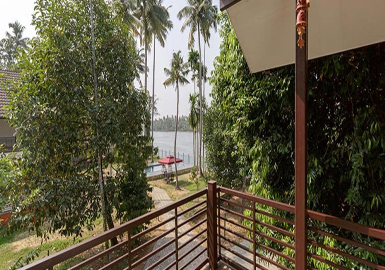 Lhasa Ayurveda And Wellness Resort - A Blusalzz Collection, Kochi, Kerala Bagian luar foto
