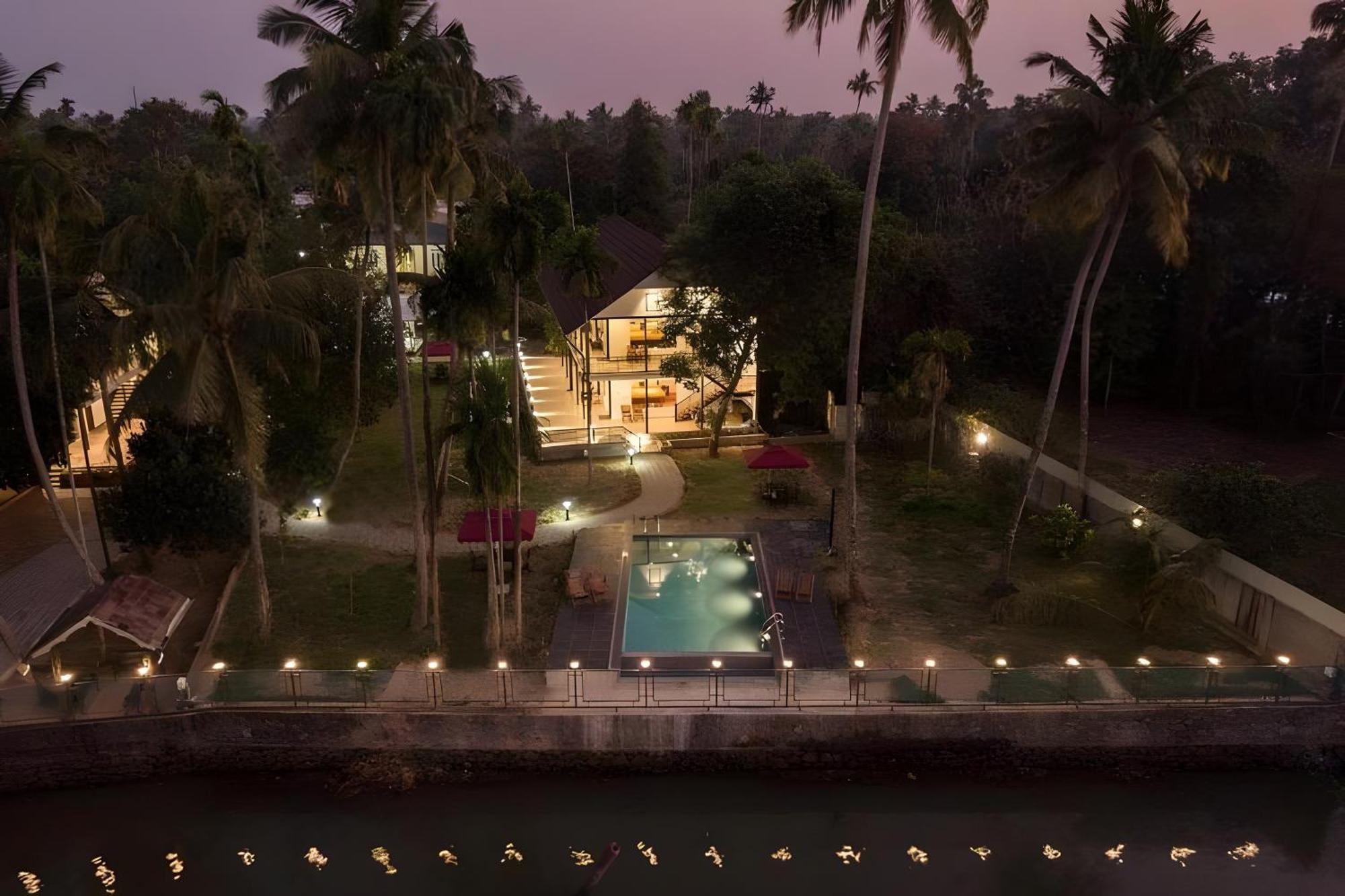 Lhasa Ayurveda And Wellness Resort - A Blusalzz Collection, Kochi, Kerala Bagian luar foto